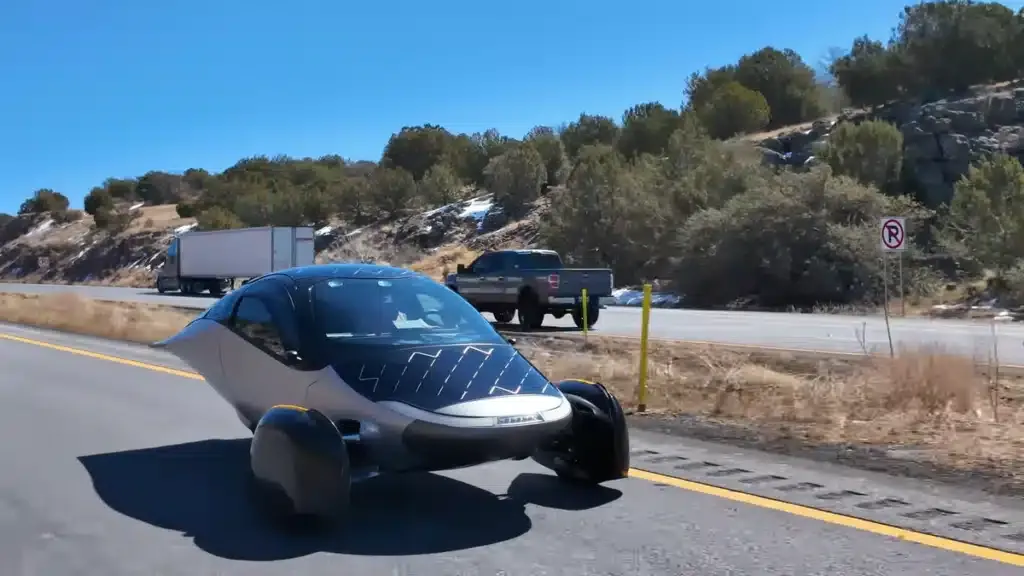 De toekomst van elektrisch rijden: de Aptera